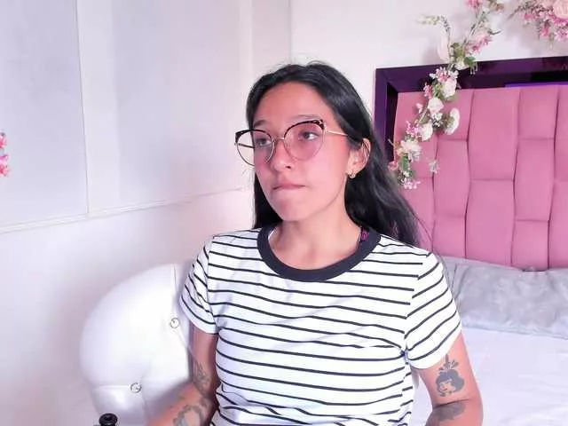 Freechat Valery-wang on BongaCams