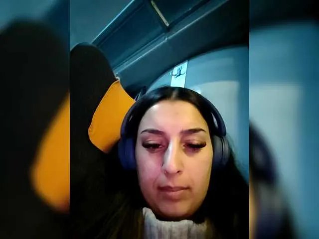 VallerieJones —  Snowflakes outside, sinful thoughts inside :horny :flirting FAV levels: 33- 69- 101- 112- 222- 301- 313-  500- 1000 :tease Check my MENU | PRIVATE & FULL PRIVATE are open :mmm