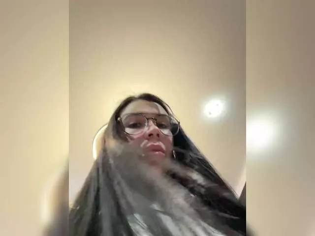 Freechat Vero19nika on BongaCams