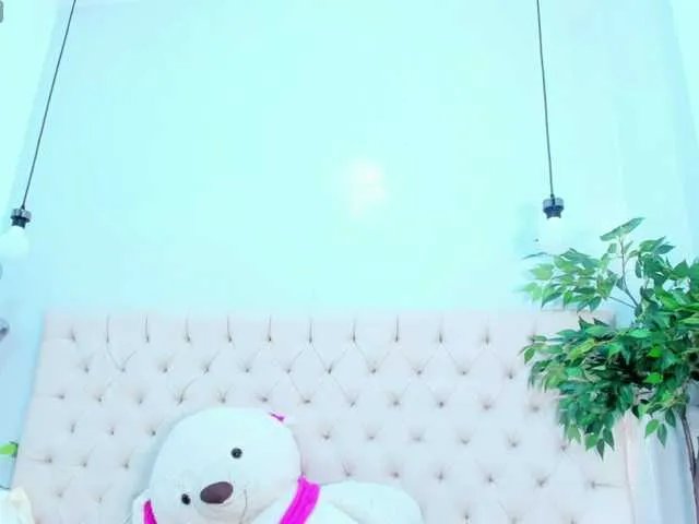 Victoria-Coleman on BongaCams