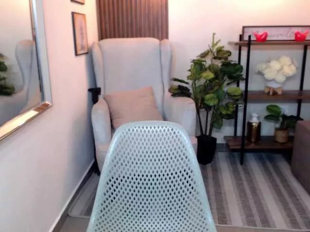 Victoria-Collins on BongaCams