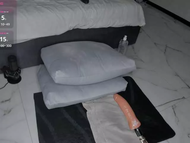 Offline victoria-d-minds on BongaCams