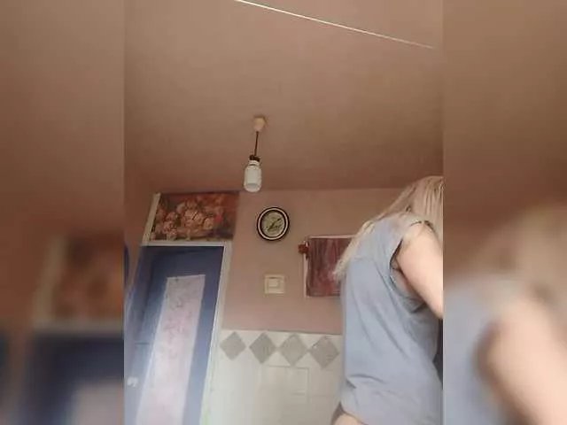 victoria71 on BongaCams