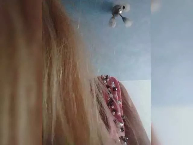 victoria71 on BongaCams