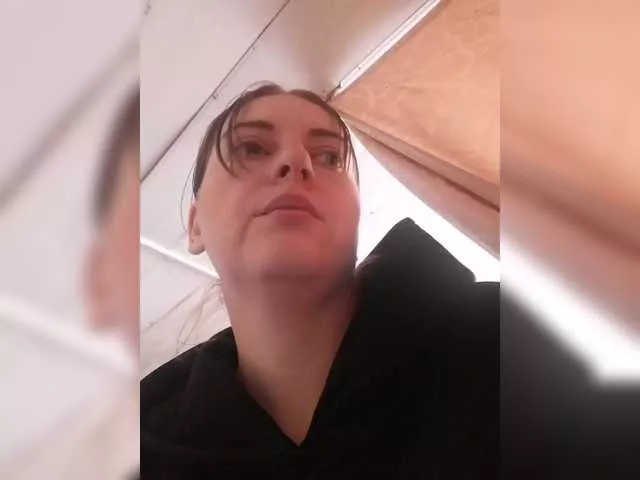 Offline Viktoria-play on BongaCams