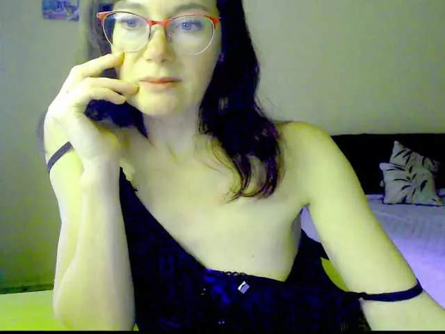 Offline VioricaRoss on BongaCams