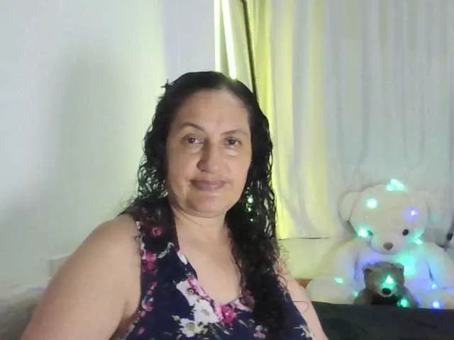 Ximenajimenez on BongaCams
