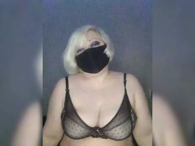 yana38a on BongaCams 