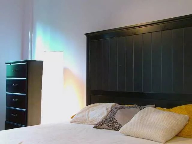 Yanira-Muslim on BongaCams