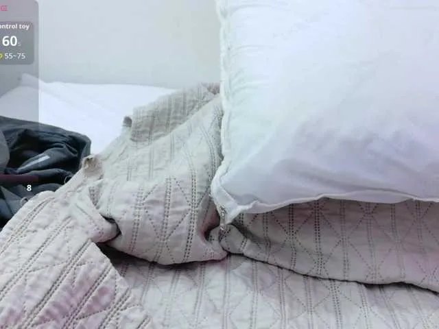 yourcuteneighbourr on BongaCams