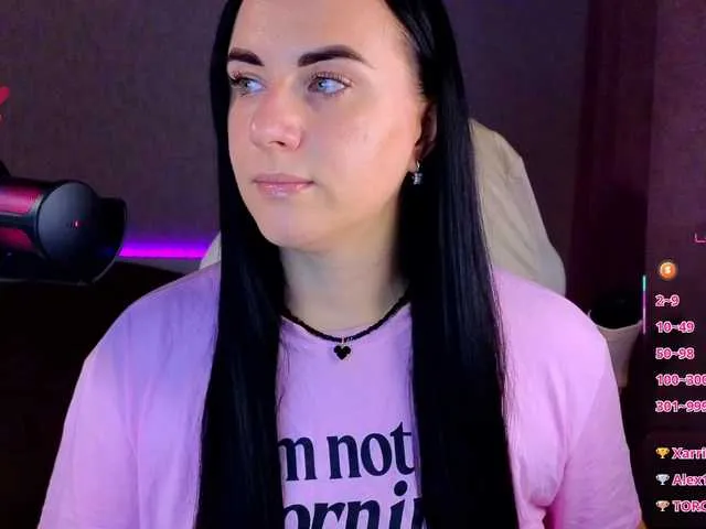 Freechat YURIEVNA13 on BongaCams