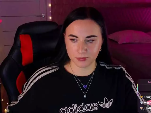 Freechat YURIEVNA13 on BongaCams