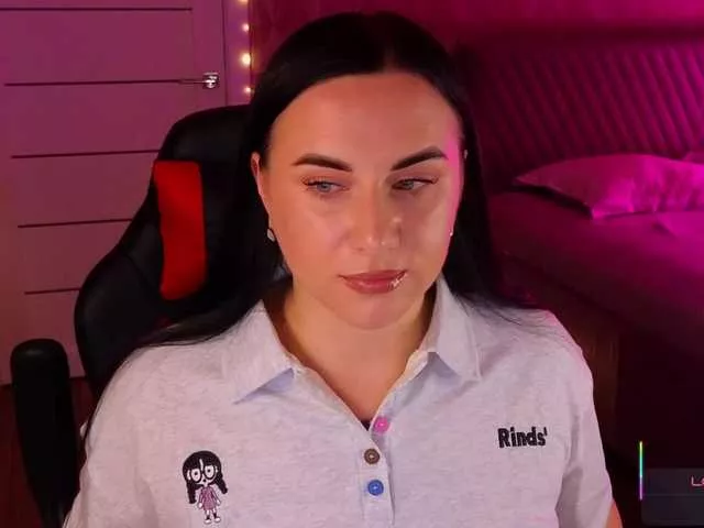 Freechat YURIEVNA13 on BongaCams