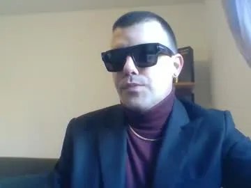 _1mastercard on Chaturbate