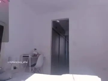 _alliex_ on Chaturbate