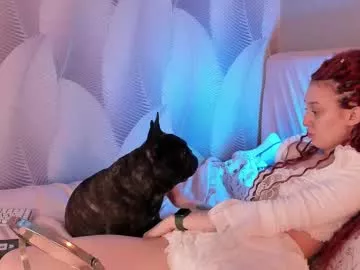 Freechat _ccrystaa_ on Chaturbate