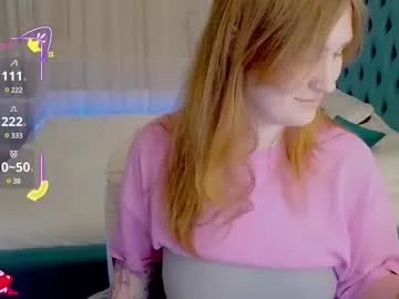 _chlo_e on Chaturbate
