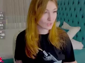 _chlo_e on Chaturbate