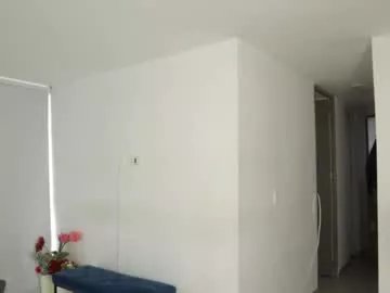 _vahos on Chaturbate