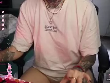 Offline _viv1an_ on Chaturbate