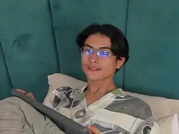 aaron_eze on Chaturbate