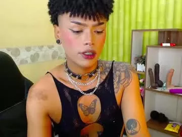 Offline aaronbakers on Chaturbate