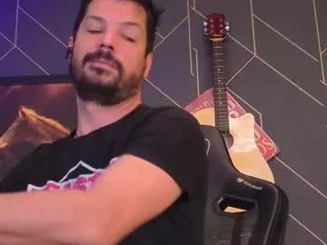 aaronbomer on Chaturbate