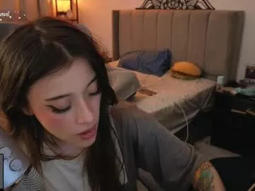 Offline acidkaos on Chaturbate