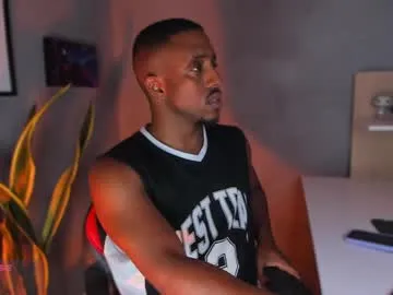 Offline adamart7 on Chaturbate