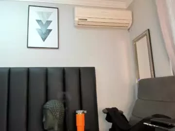 Offline adonis_hot_xx on Chaturbate