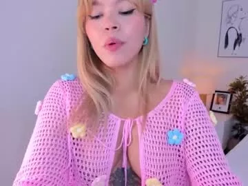 Offline adria_ross on Chaturbate