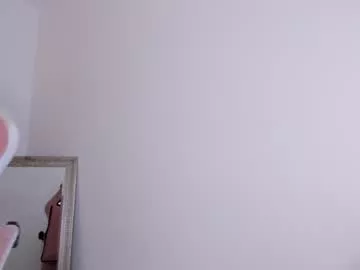 Offline adria_ross on Chaturbate