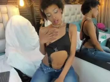 afroditagreenn on Chaturbate