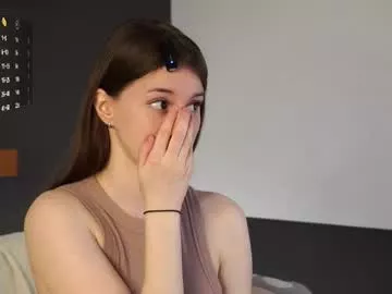 Freechat aislyfarran on Chaturbate