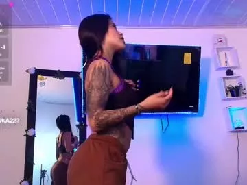 Offline alaia_asuka on Chaturbate