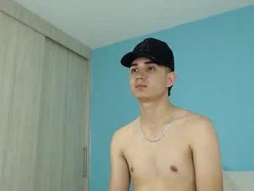 alejo_gray1 on Chaturbate