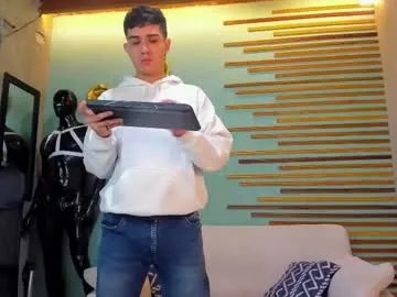 alejo_gray1 on Chaturbate