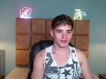 alejootwink on Chaturbate