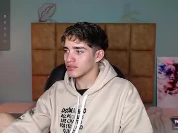 alejootwink on Chaturbate