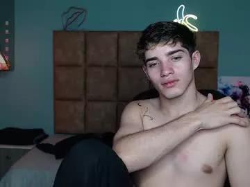 alejootwink on Chaturbate