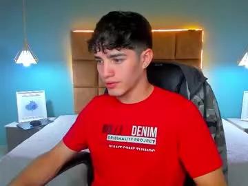 alejootwink on Chaturbate