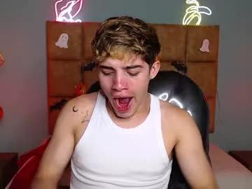 alejootwink on Chaturbate
