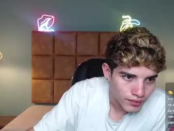 alejootwink on Chaturbate