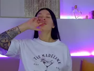 Freechat alexandrabloom on Chaturbate