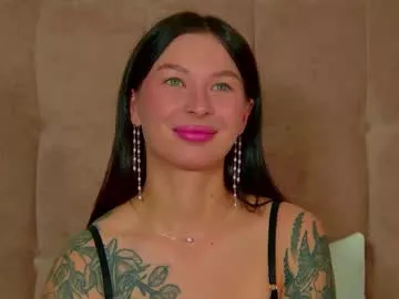 Freechat alexandrabloom on Chaturbate