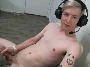 Offline alexxxmic on Chaturbate