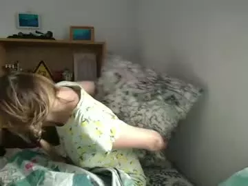 Offline alice8363 on Chaturbate