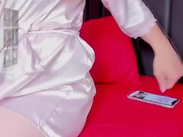 allisonroberts_ on Chaturbate