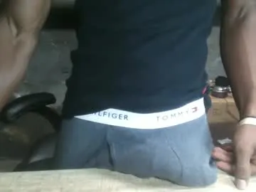 Offline alphamvf on Chaturbate