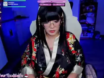 Offline alyssaromanova on Chaturbate